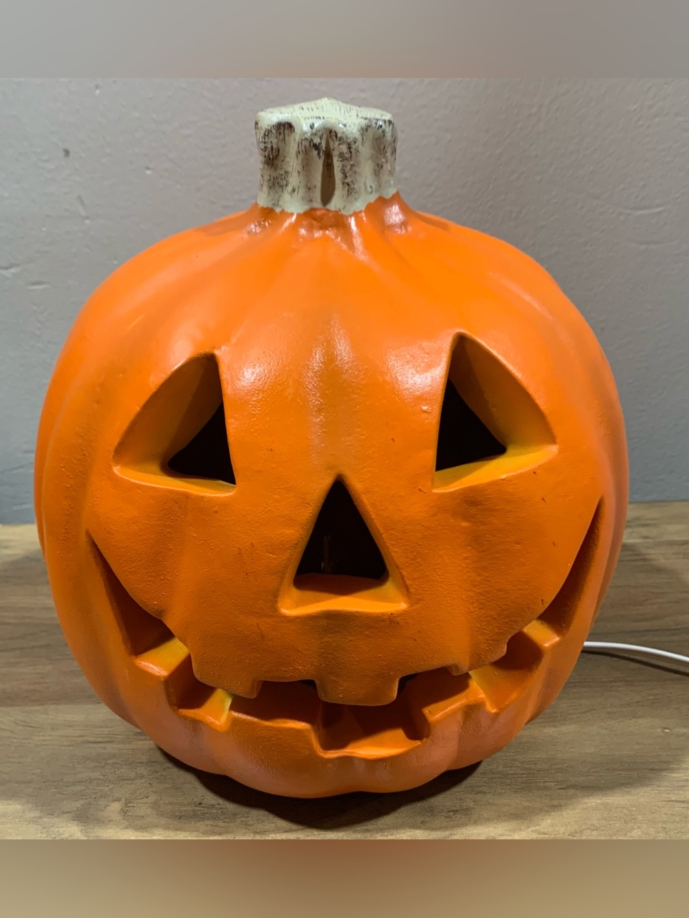 Vintage 1990s The Paper Magic Group 10” lighted jack-o'-lantern pumpkin